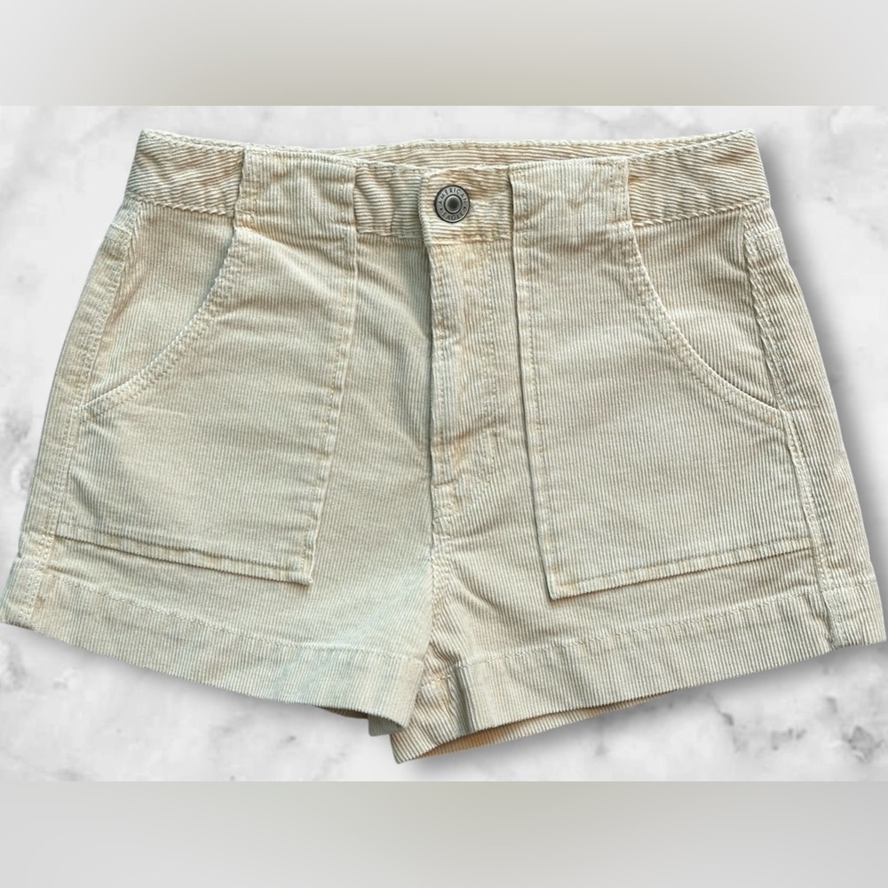 American Eagle Outfitters Cream Corduroy Shorts, Super Stretch, Size 00